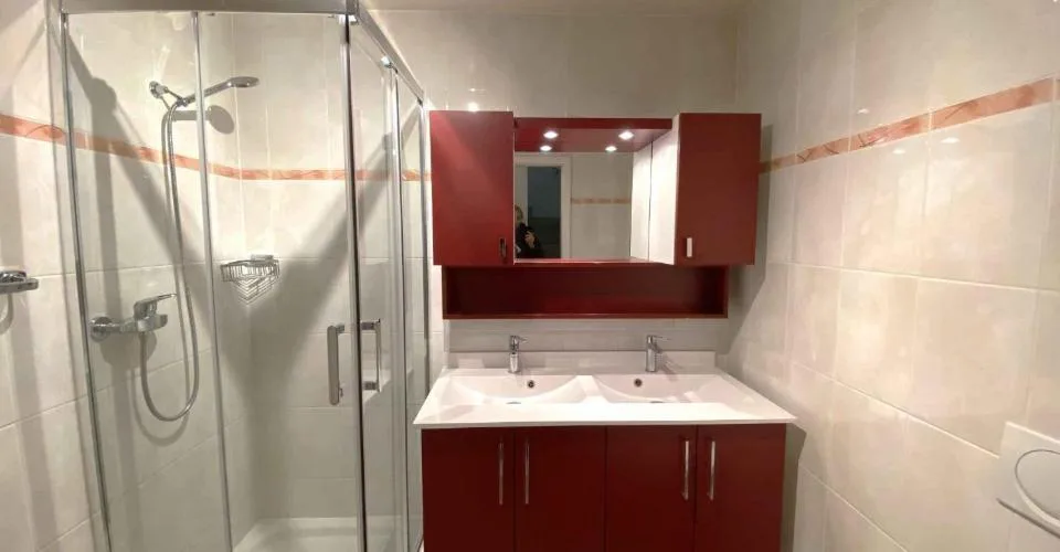 Appartement de 5 pièces triplex avec terrasse au Grand-Lancy
