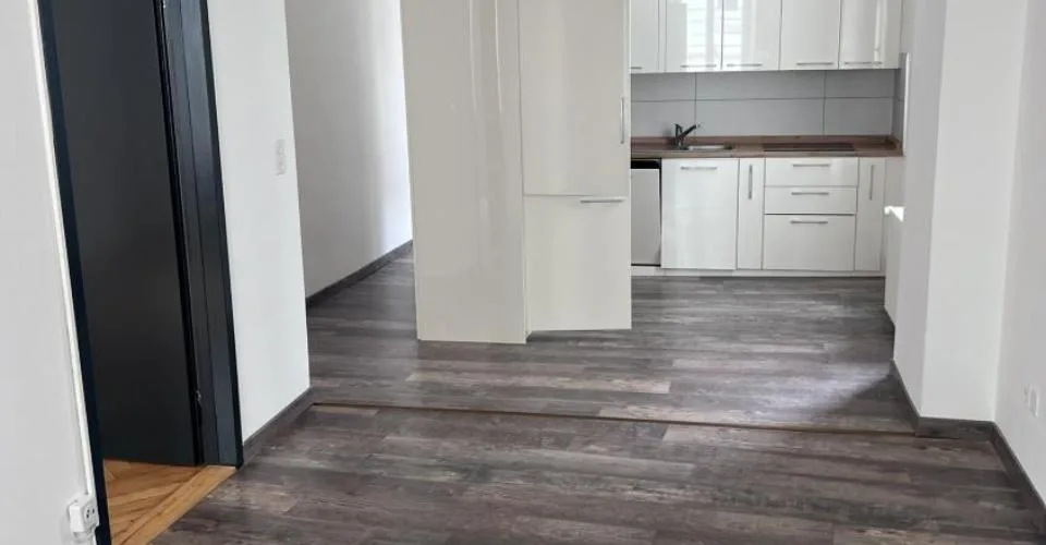 Delémont - appartement de 3,5 pces rénové au 1er étage