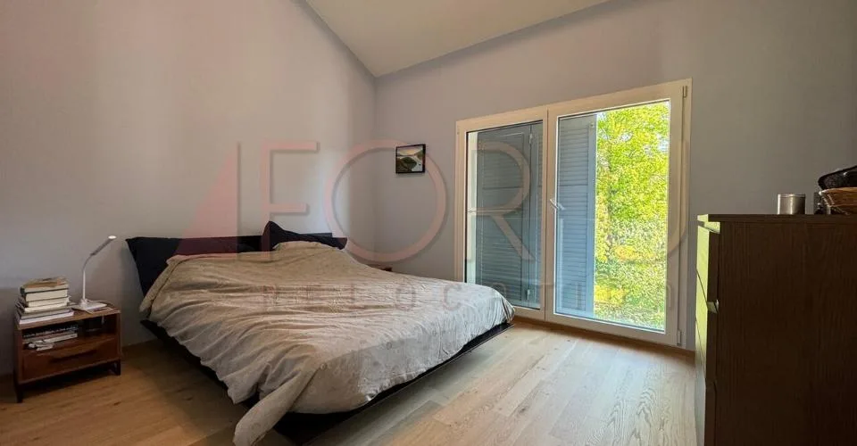 Très belle villa moderne entièrement meublée à Collex