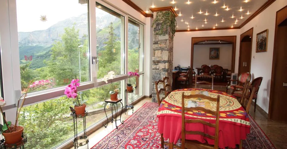 Chalet de luxe Loèche-les-Bains, situation exclusive et calme