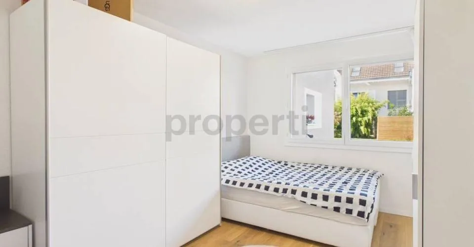 Moderne appartement de 4,5 pièces avec ascenseur et place de parking, Lotzwil