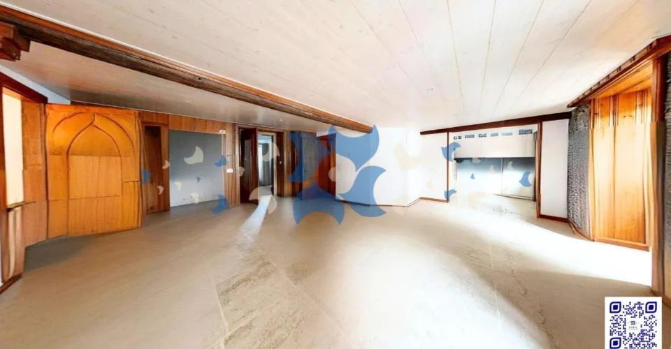 À vendre - Spacieux appartement 4.5 pièces rénové avec cachet, au coeur de Saint-Maurice (VS)