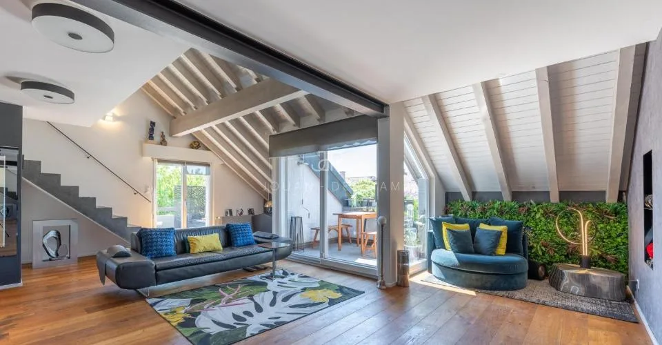 Eysins | Lumineux duplex intégralement rénové, à 10mn du coeur de Nyon – foto 7 di 13