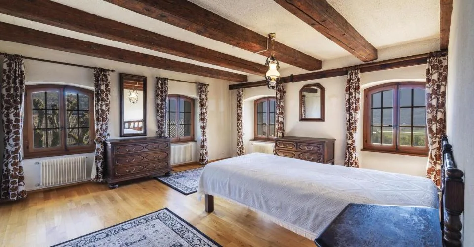Maison vigneronne avec annexe indépendante – photo 5 of 13