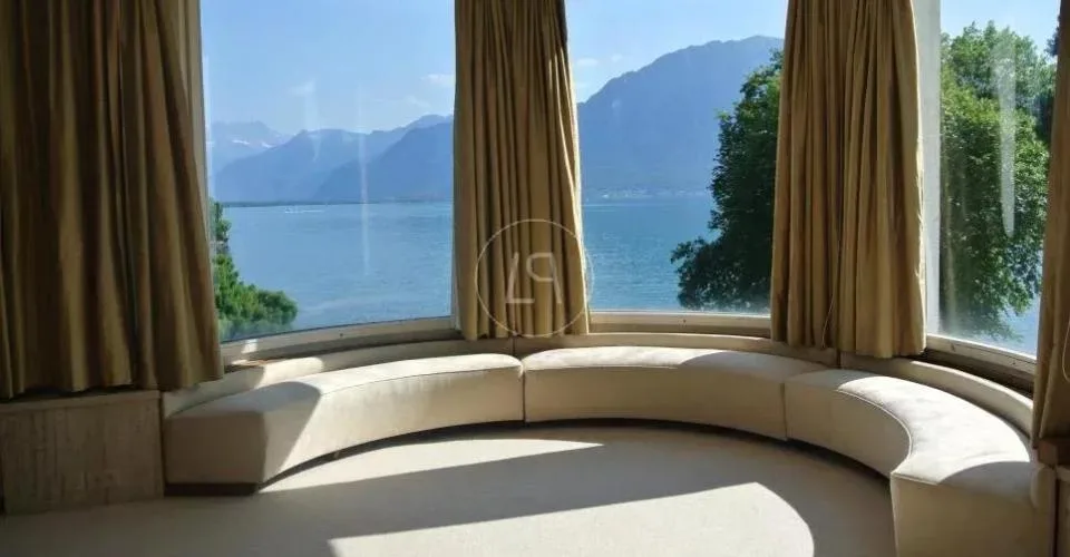 Propriété d'exception pied dans l'eau proche de Montreux – photo 9 sur 13