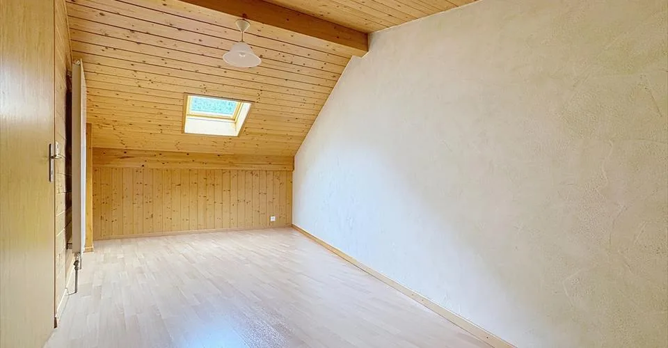 Duplex familial à Riddes – espace, calme et commerces à pied – foto 12 di 12