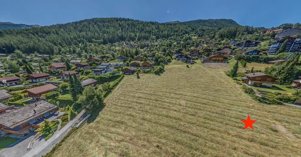 Terrain viabilisé libre de mandat dans un quartier résidentiel très proche du centre de la station – photo 3 sur 9