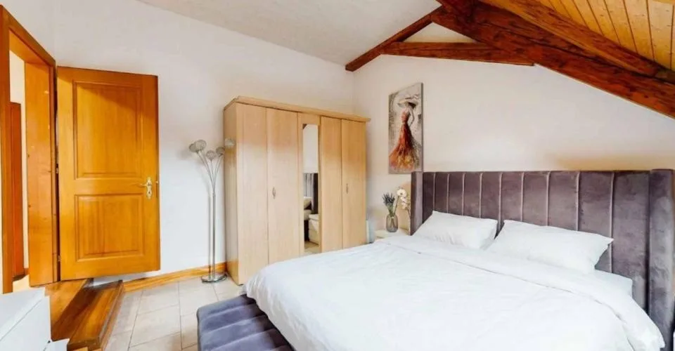 Spacieux appartement 5 pièces avec terrasse panoramique – Foto 8 von 10