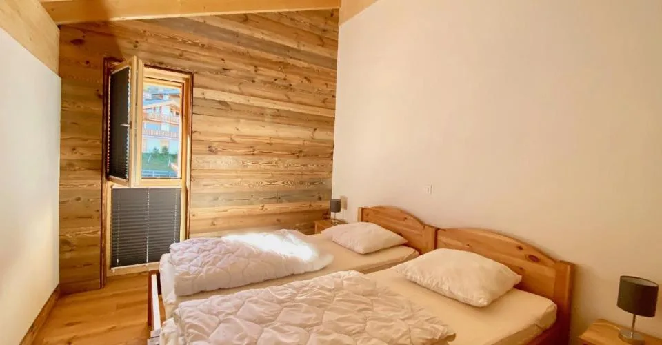 Superbe appartement de 5.5 pièces en attique (ski-in & ski-out) sur les pistes de ski à Veysonnaz