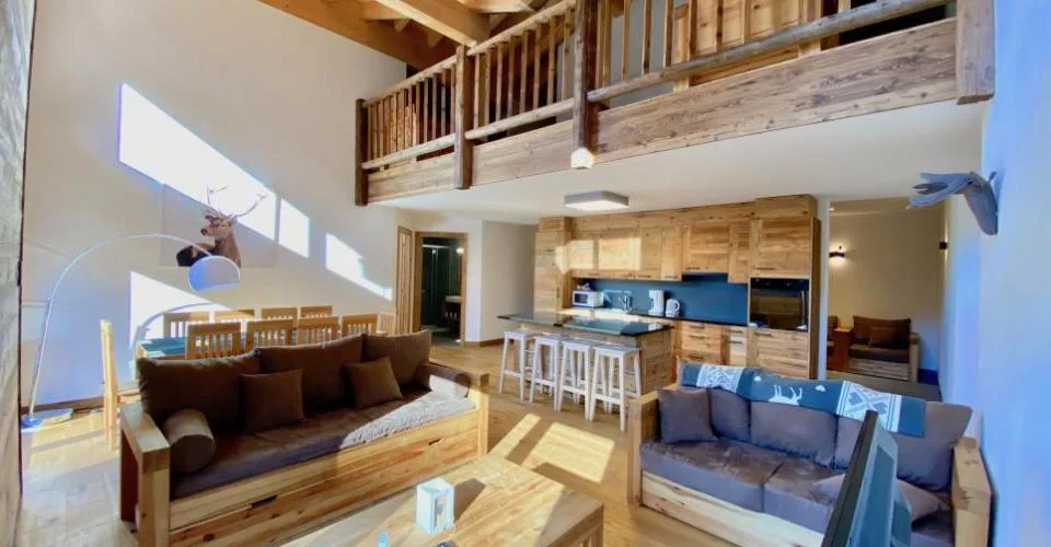 Superbe appartement de 5.5 pièces en attique (ski-in & ski-out) sur les pistes de ski à Veysonnaz
