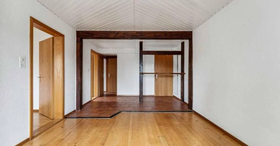Immeuble à vendre à Lamboing – Foto 9 von 10
