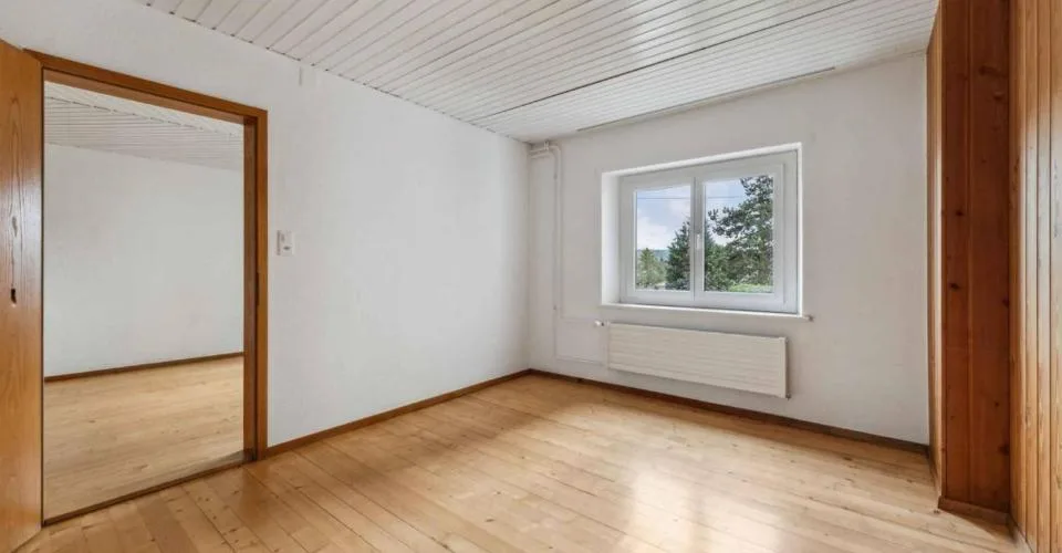 Immeuble à vendre à Lamboing – Foto 8 von 10
