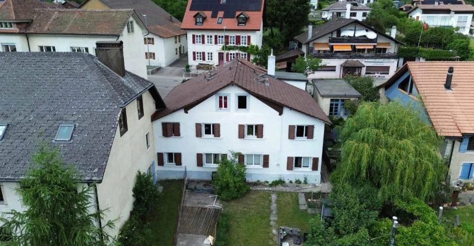 Immeuble à vendre à Lamboing – Foto 3 von 10