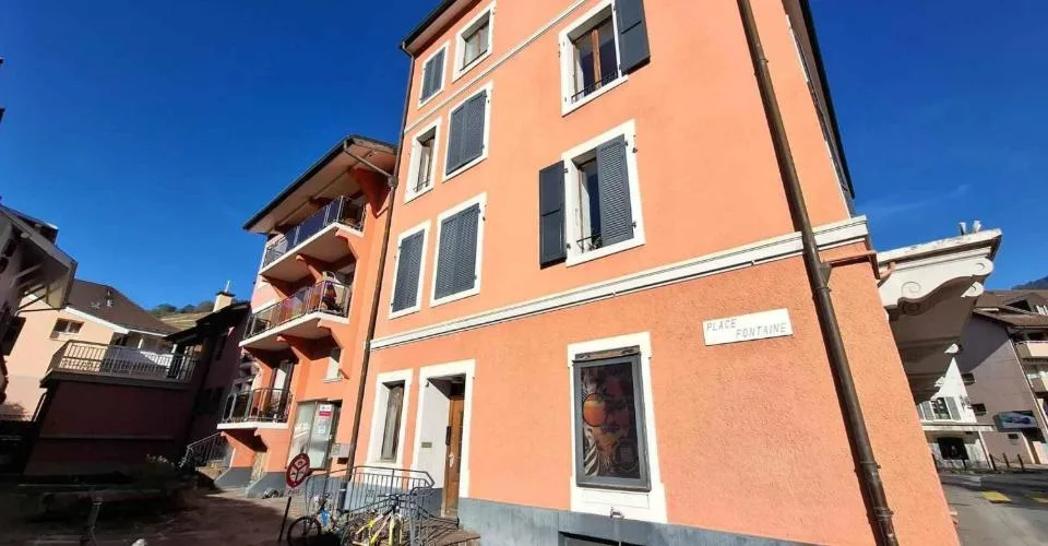 Immeuble à vendre – Foto 2 von 2