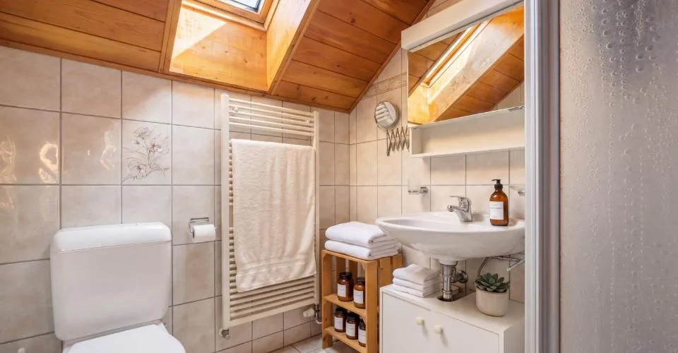 Maison à deux familles attractive dans un emplacement naturel – photo 5 sur 9