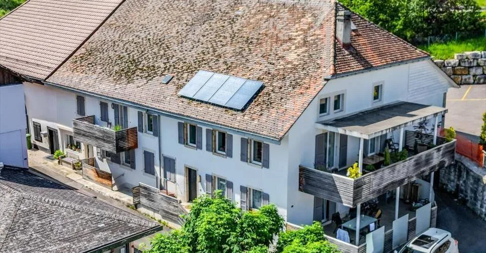 Immeuble locatif à Villars-Burquin – photo 2 sur 13
