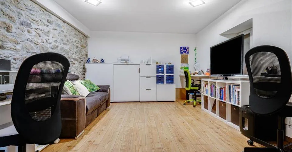Immeuble locatif à Villars-Burquin – photo 3 sur 13