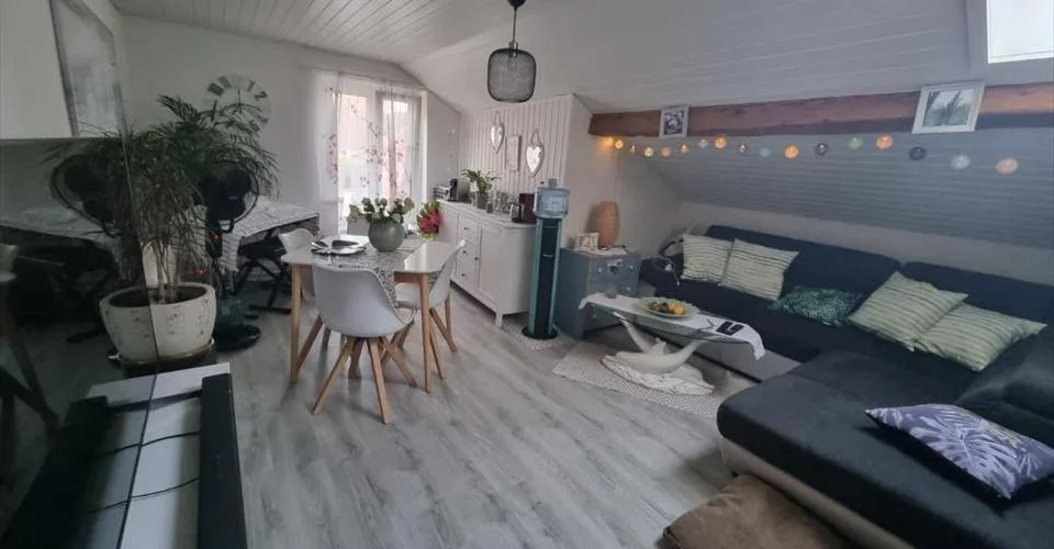 Immeuble mixte à Agiez – photo 3 sur 9