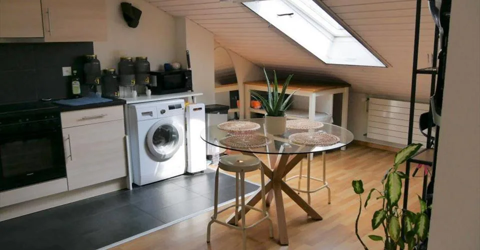 Immeuble mixte à Agiez – photo 5 sur 9
