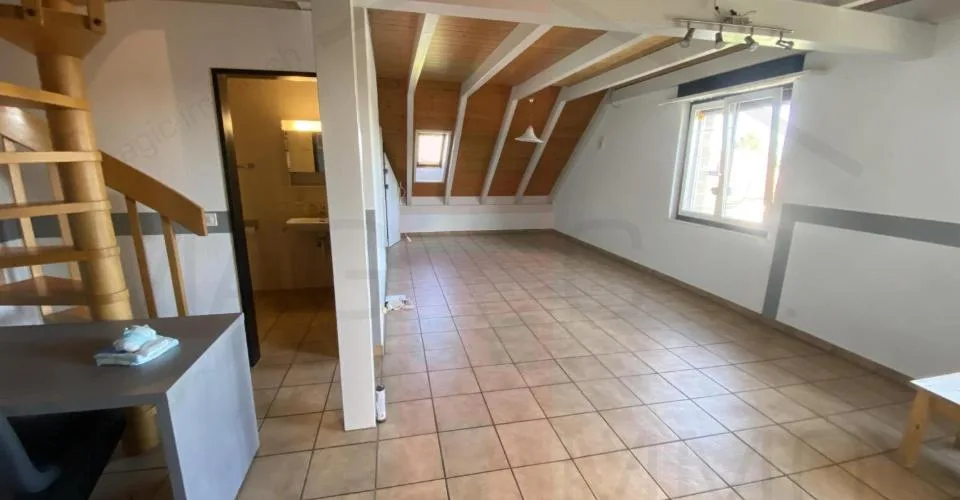 Appartement en duplex avec balcon – photo 4 sur 9