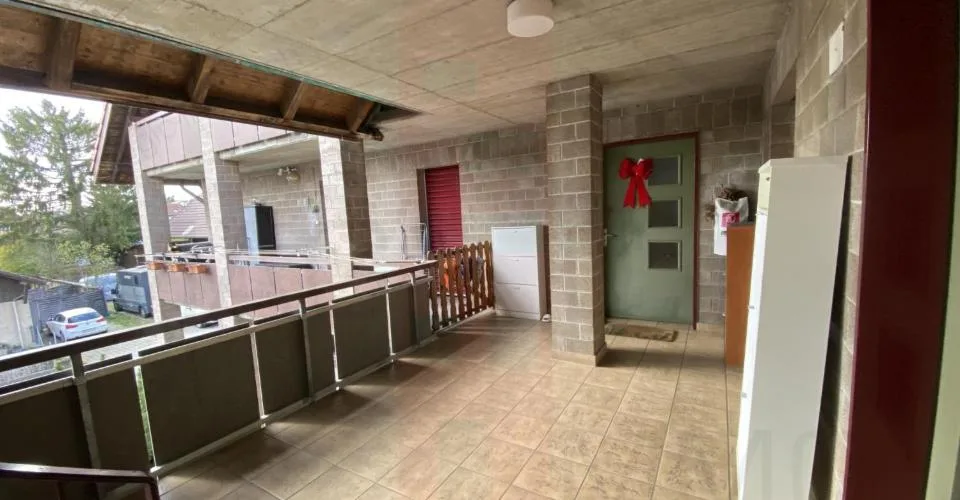 Appartement en duplex avec balcon – photo 7 sur 9