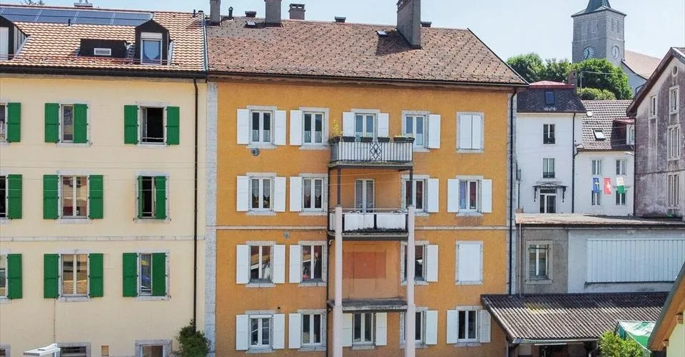 Immeuble locatif de 4 logements et un 1 commerce Au cœur de Ste-Croix – Foto 2 von 13