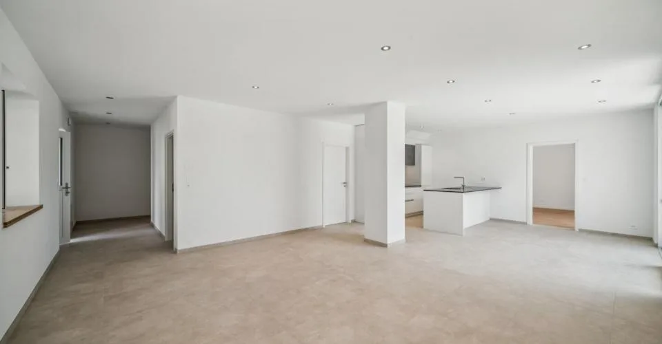 Charme de l'ancien et modernité | Bel appartement 4,5 pièces à Penthal