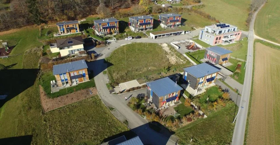 Deux villas mitoyennes Minergie à construire – Foto 4 von 6