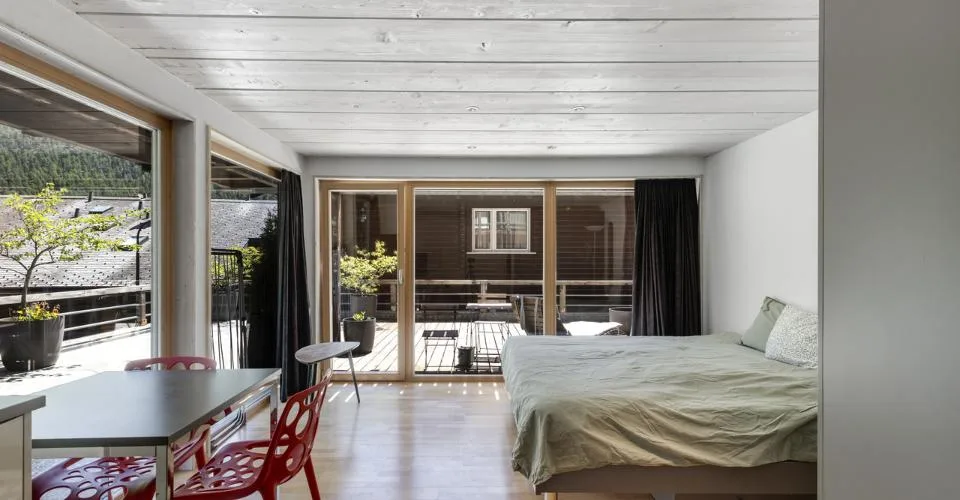 Immeuble moderne de 6 étages avec 26 unités – Foto 6 von 6
