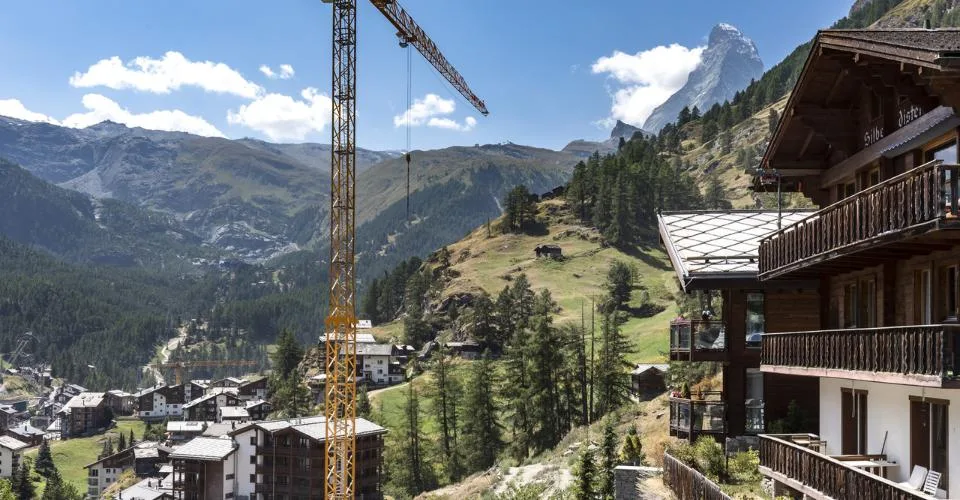 Immeuble moderne de 6 étages avec 26 unités – Foto 3 von 6