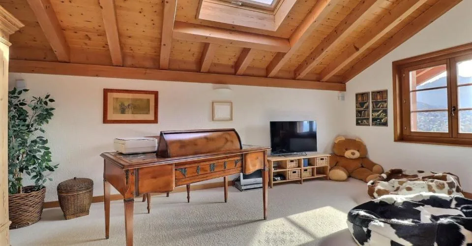 Une Ode à la sérénité, luxueux & spacieux chalet avec vue panorami – Foto 10 von 13