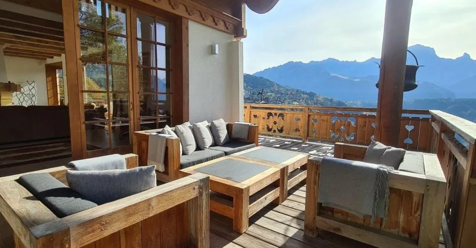 Une Ode à la sérénité, luxueux & spacieux chalet avec vue panorami – Foto 3 von 13