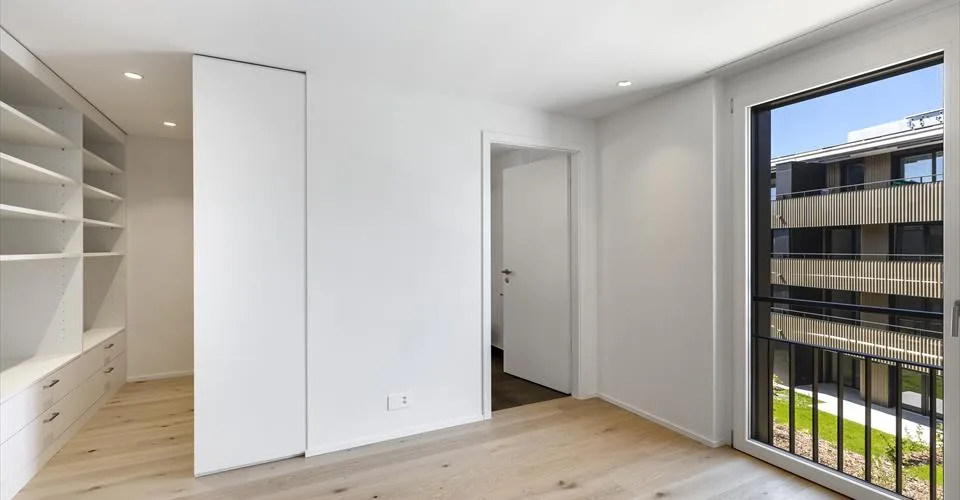 "Magnifique appartement de 4,5 pièces avec beau dégagement