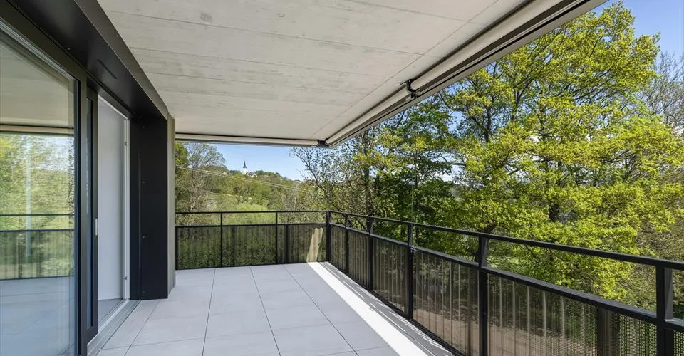 "Magnifique appartement de 4,5 pièces avec beau dégagement