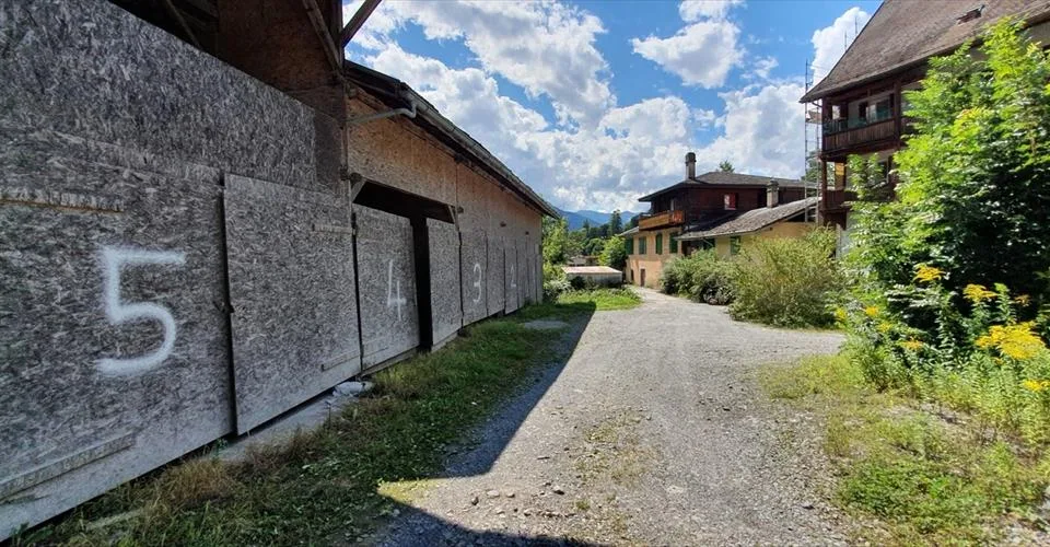 VENTE D'UN IMMEUBLE MIXTE