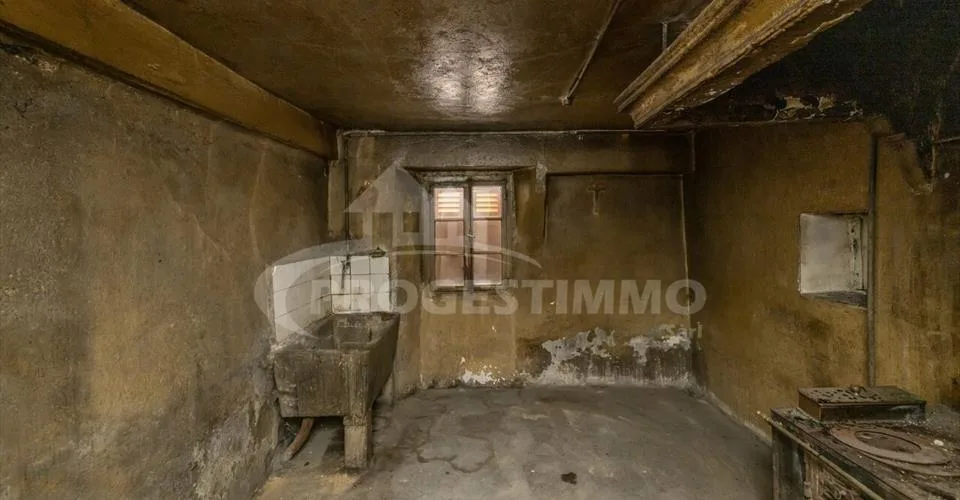 Ancien immeuble à transformer - permis de construire – Foto 6 von 13