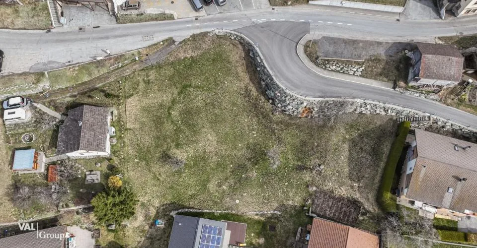 Terrain constructible situé au centre dans un environnement familial et attrayant – Foto 5 von 9