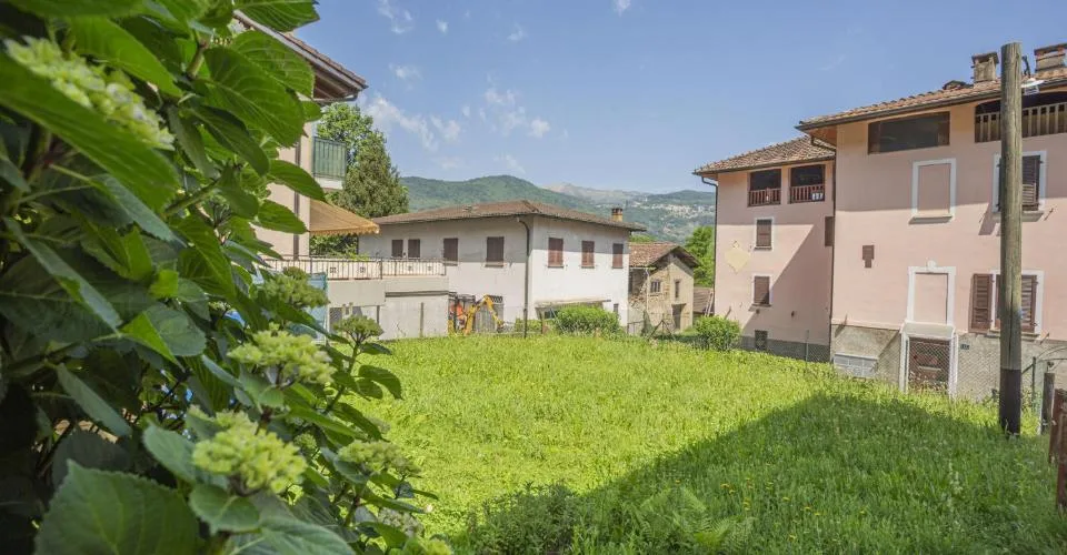 OPPORTUNITÀ RARA A GENTILINO | SELTENE GELEGENHEIT IN GENTILINO – Foto 2 von 5