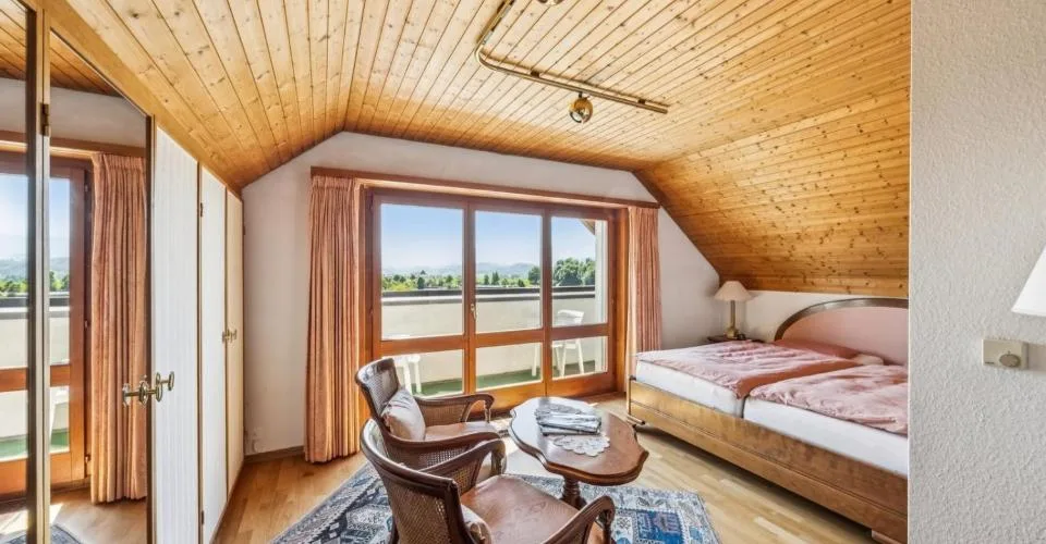 Élégante villa de prestige dans un quartier prisé à Villars-sur-Glâne – photo 12 of 13