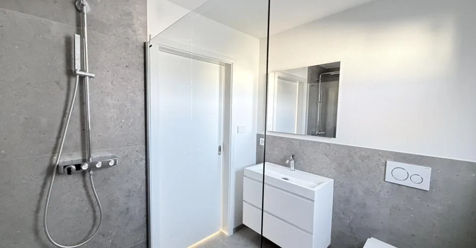 Villa, Rossemaison - 970000