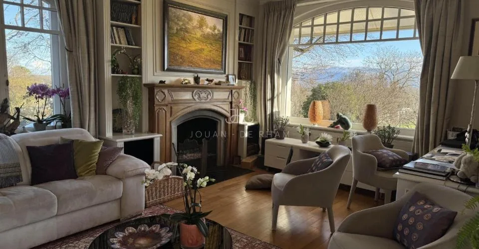 Collex-Bossy | Beau chalet de charme rénové hors niusances
