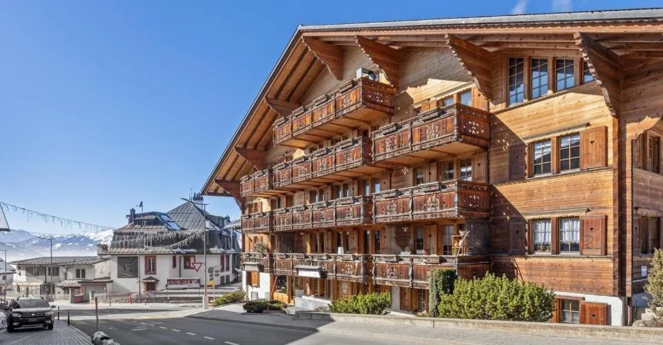 Rare & luxueux 3.5p Villars centre, rénovation 2025, balcon, parki – Foto 6 von 13