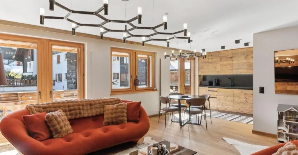 Rare & luxueux 3.5p Villars centre, rénovation 2025, balcon, parki – Foto 4 von 13