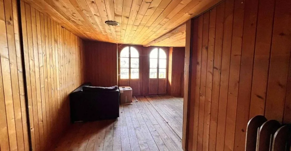 Immeuble d'habitation de deux logements à rénover – Foto 5 von 12