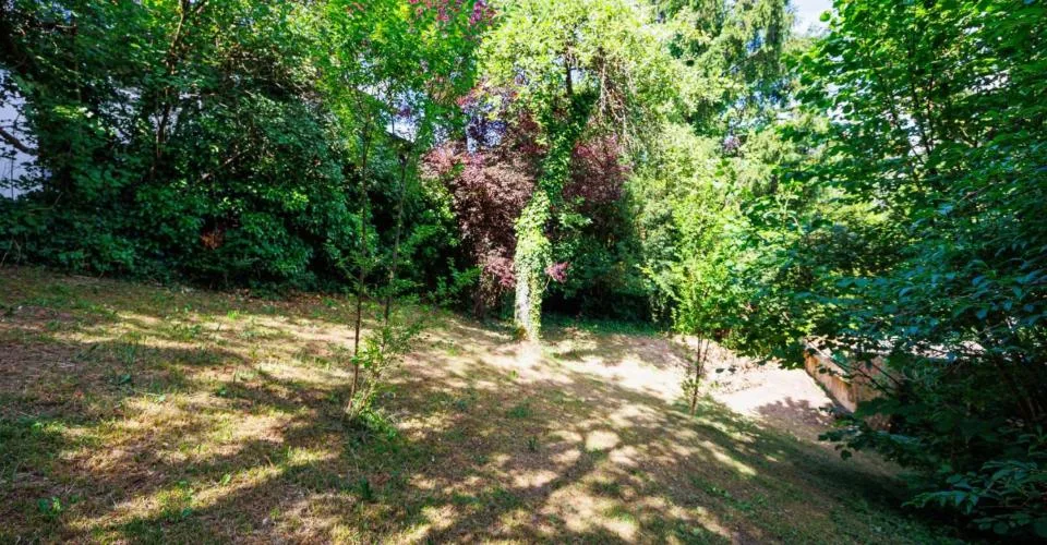 Maison familiale de 7 piÃ¨ces Ã DelÃ©mont avec terrain de 875 m2 – Foto 9 von 9