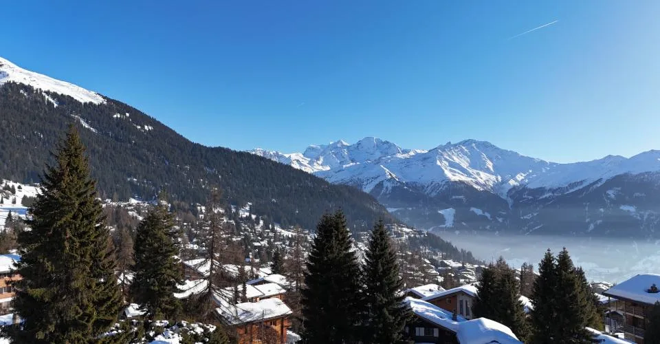 A vendre en Exclusivité un CHALET HAUT STANDING proche des Esserts – photo 5 sur 6