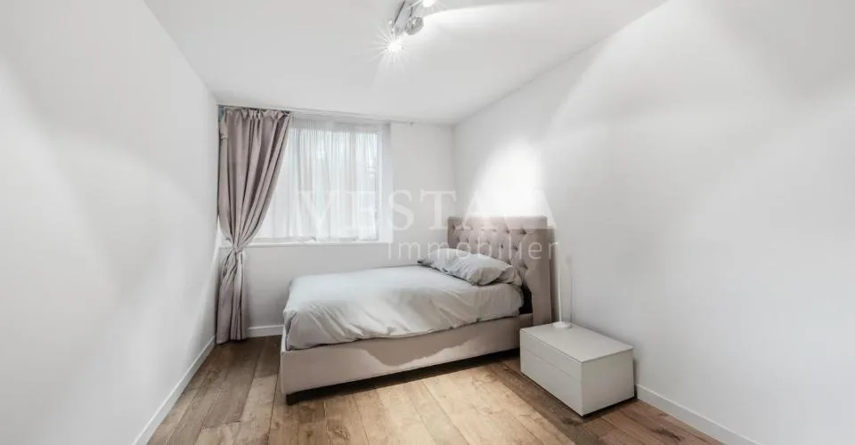 EXCLUSIVITÉ - APPARTEMENT AVEC VUE À MONTREUX