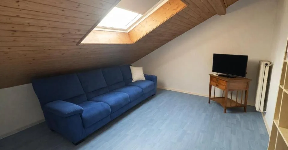 Maison à vendre de 3 logements avec grand terrain à Courgenay – Foto 9 von 13
