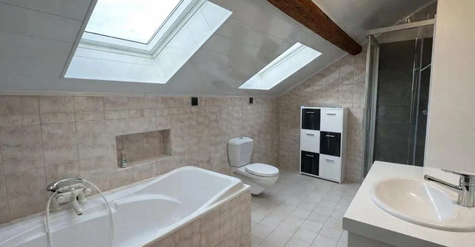 Maison à vendre de 3 logements avec grand terrain à Courgenay – Foto 7 von 13
