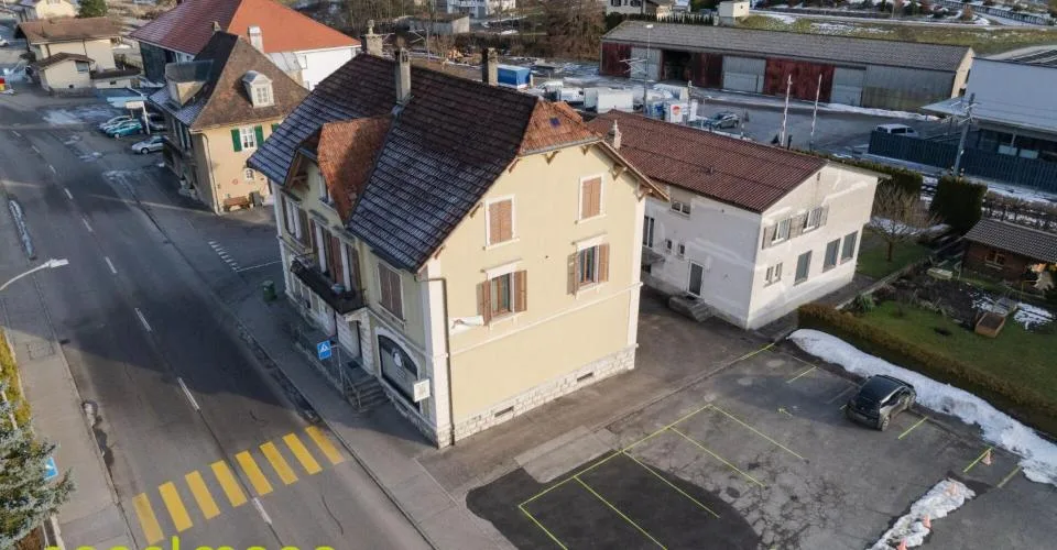 Lot de 2 immeubles résidentiels et commerciaux - 2 Wohn- und Geschäftshäuser – photo 2 sur 13